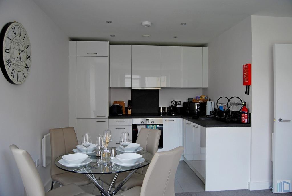 Nightingale House, Kennet Island Serviced By Ferndale Reading
